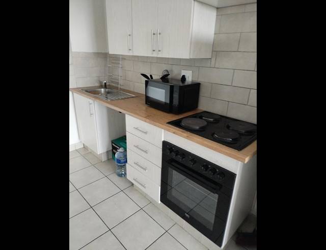 2 BEDROOM APARTMENT FOR SALE IN HAGLEY